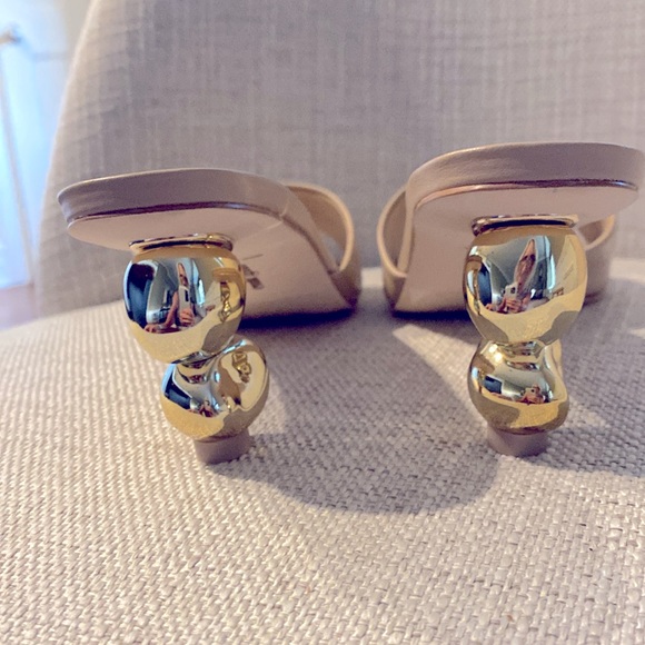 Cult Gaia Gigi Nude Slide Sandals - Picture 2 of 13